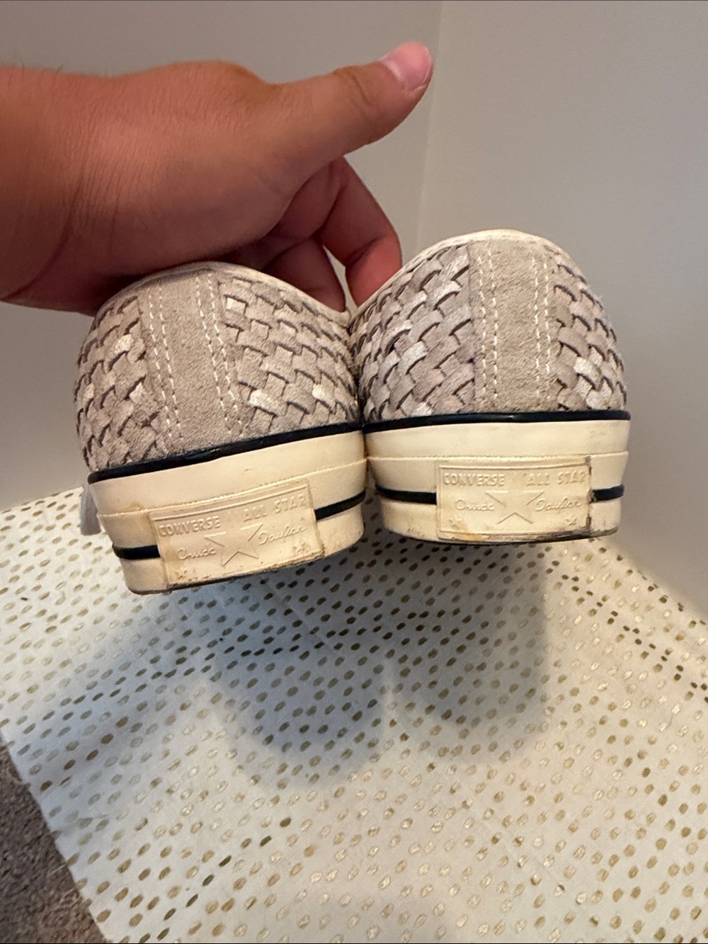Converse unisex Woven Lace-Up Sneakers in Beige and Cream - Picture 7 of 11